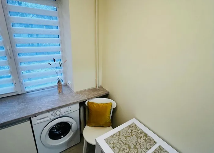 Apartamento поряд дорослої і дитячої лікарні біля миколайчука, орлика