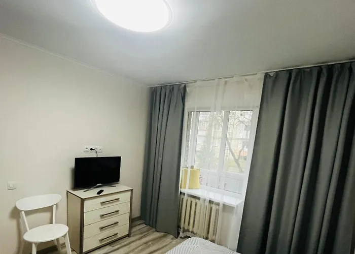 Apartman поряд дорослої і дитячої лікарні біля миколайчука, орлика *
